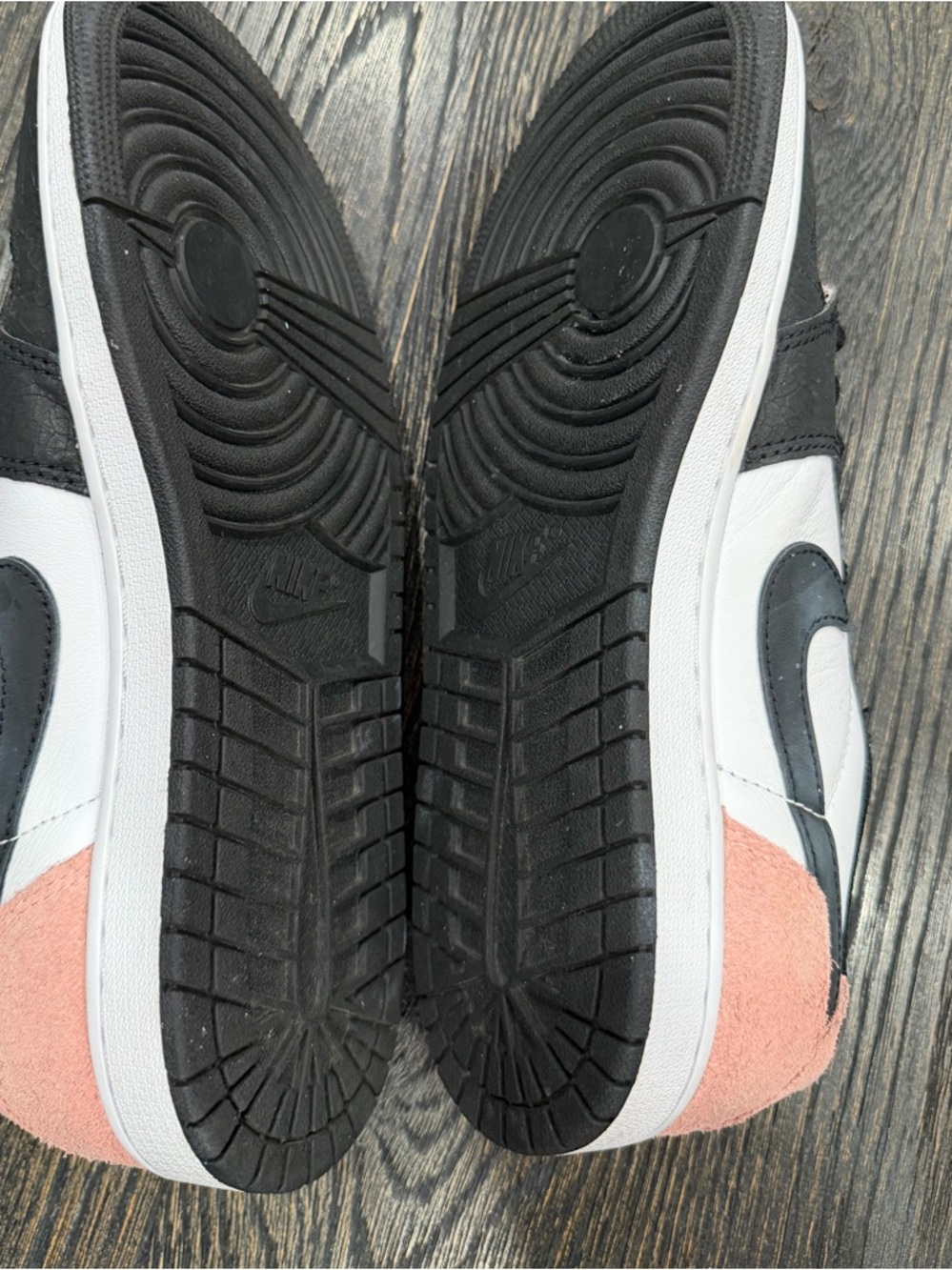 Nike Air Jordan 1 Retro Low OG Bleached Coral Pink Black Size 8 - Picture 8 of 11